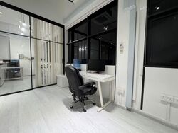 Arcsphere (D14), Office #572111691
